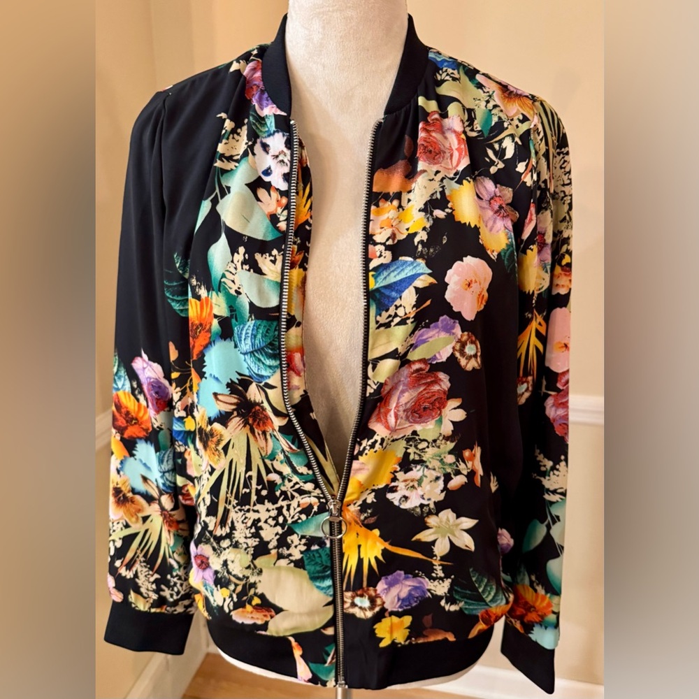 🌼🖤🌸 Bomber Jacket Floral Garden Black Multicolor Lightweight, NWOT Sz S